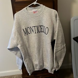 Monticello pullover